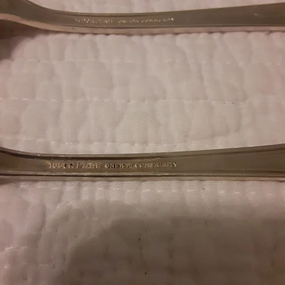 Vintage Oneida Community Tudor Plate Serving Spoons X3 Holidays